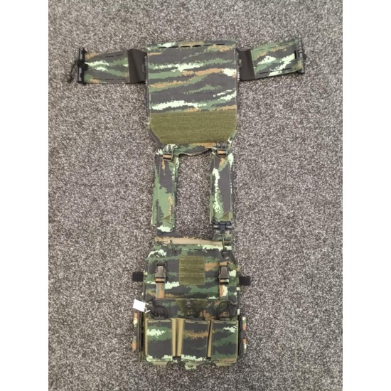 2ND HAND -  PAP CAMO VEST (3)