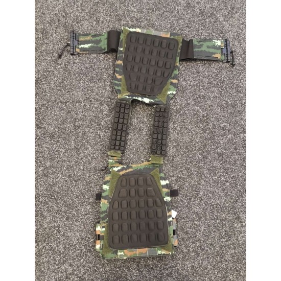 2ND HAND -  PAP CAMO VEST (3)